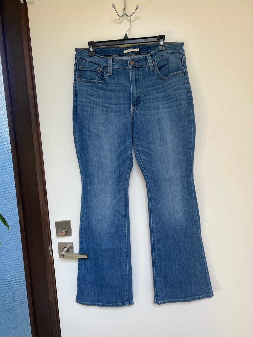 Levi's Mid-Rise Blue Flare Jeans